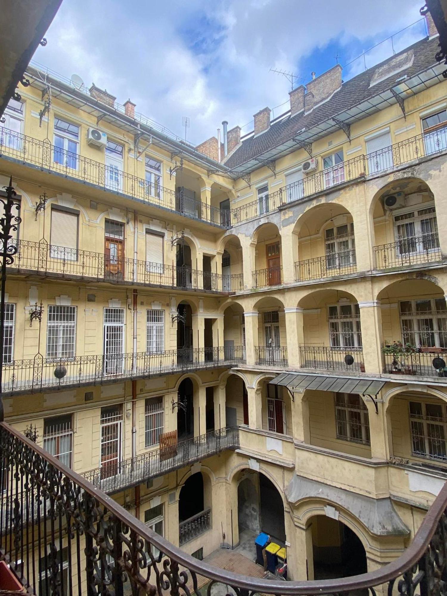 Malvin Apartman Apartment Budapest Bagian luar foto
